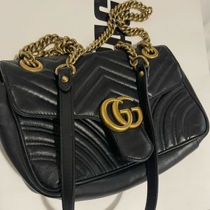 GG Marmont matelassé mini bag. 100% real Gucci bag just used it a few times